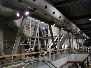 �։�t�F���[�^�[�~�i���i���r�[�j